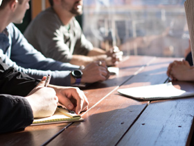 แผ่นพลาสติก PP / PESheet ม้วนสําหรับถาดอาหาร แผ่นพลาสติก PP / PESheet ม้วนสําหรับถาดอาหาร